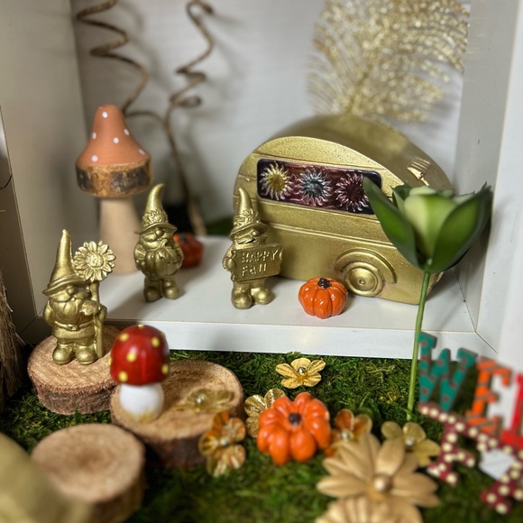 HELLO FALL FAIRY GARDEN GNOME VILLAGE GIFT SET - Picture 7 of 16